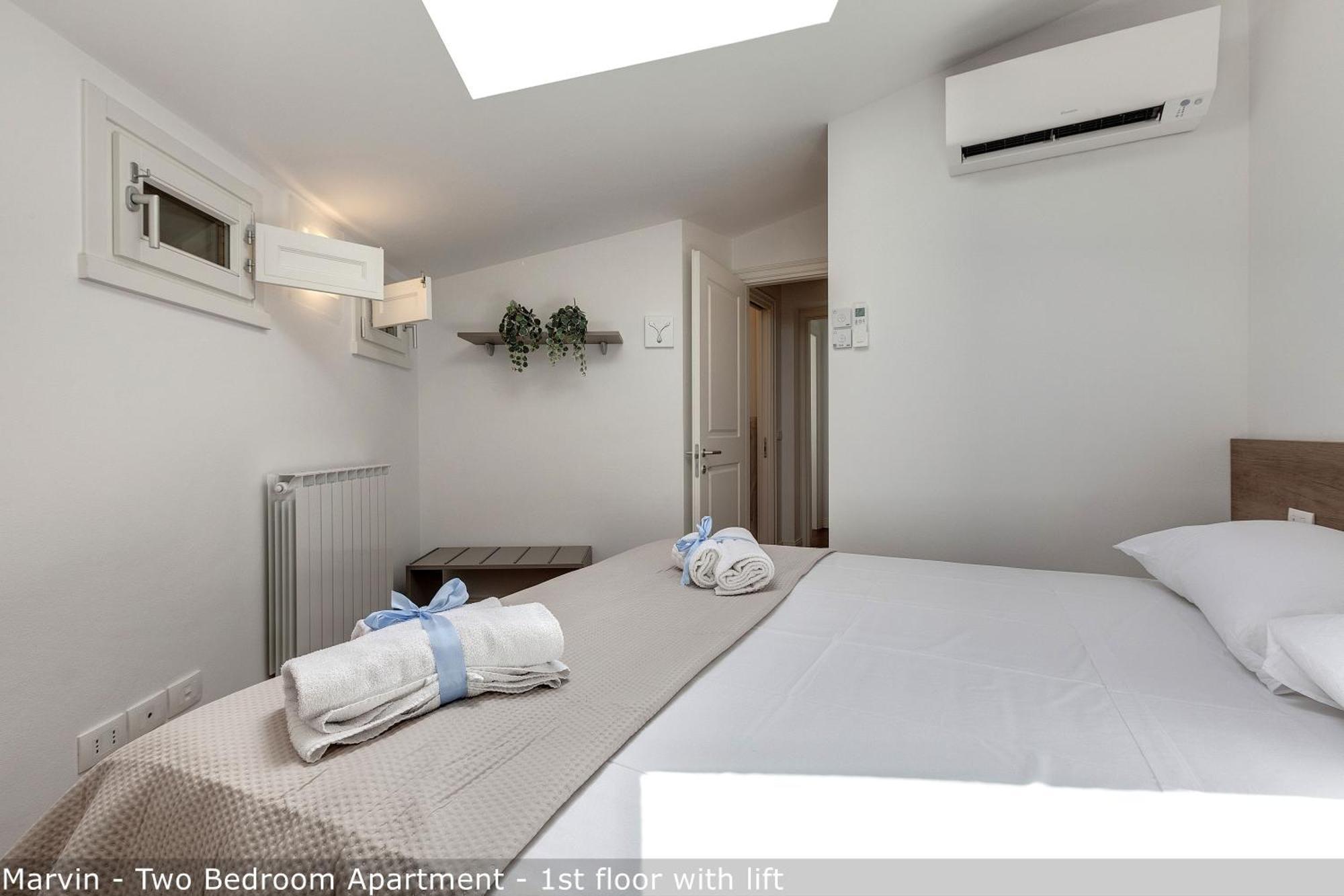 Bonnie - Clyde - Marvin Apartments By Mamo Florenţa Cameră foto